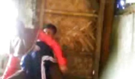 Tiga pelacur menjilat anus dan bercinta dengan 3gp indo ml anal hitam dipompa