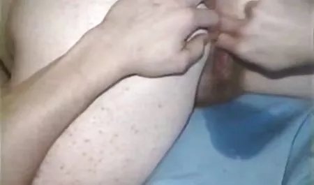 Gadis Hot Italia, tak tertembus pada pandangan pertama, wanita indo 3gp porn itu ternyata adalah pelacur biasa yang siap menerima dua penis tebal sekaligus