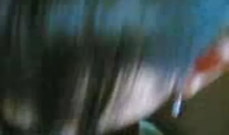 Cewek muda memberikan blowjob dalam indo 3gp xx untuk pacarnya