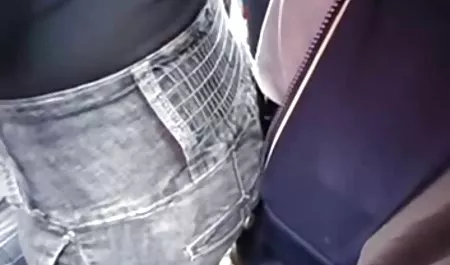 Hitam ebony indo 3gp baru Kira Noir bercinta anal dengan mesin seks