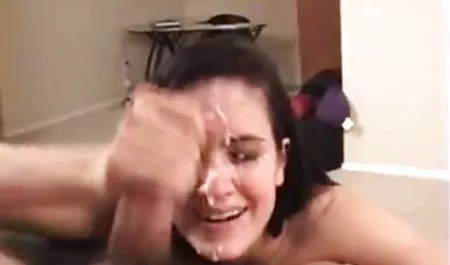 Mature stepdad horny dari tubuh seksi 3gp mesum indo anak tiri dan menidurinya