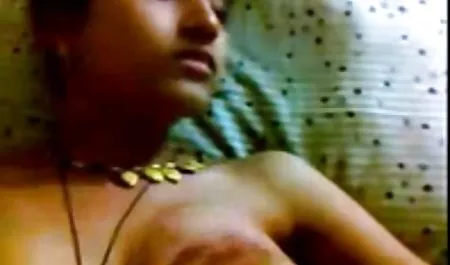 Penis hitam besar indo vs bule 3gp di lubang sempit pirang
