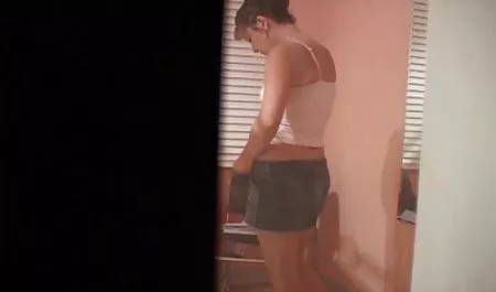 Lucu ebony indo selingkuh 3gp mendorong penisnya yang besar di vagina hitam